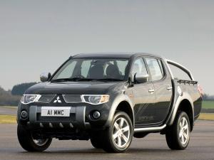 Mitsubishi L200 Animal 2006 года